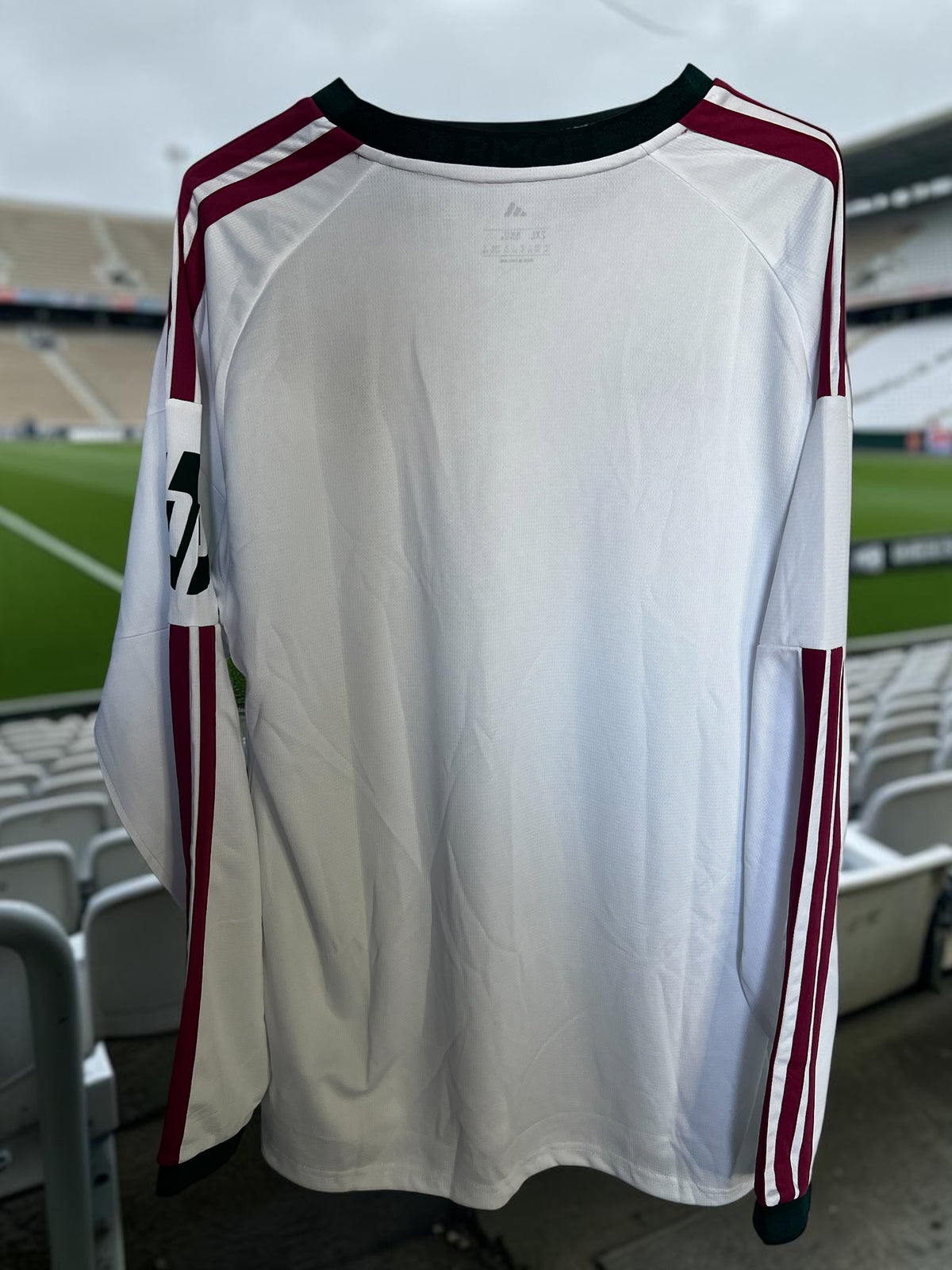 Tricou de fotbal – Ediție de Fan Real Madrid Alb Mânecă Lungă
