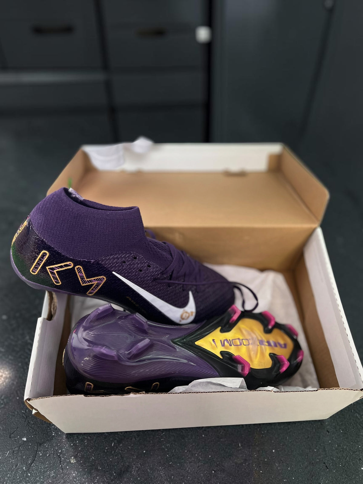 Ghete de fotbal Performance - Violet